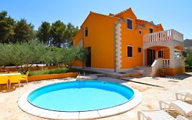 Holiday Home Gorana - Brc152 By Interhome